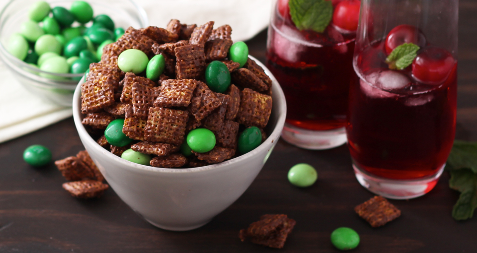 Chocolate Mint Chex Mix