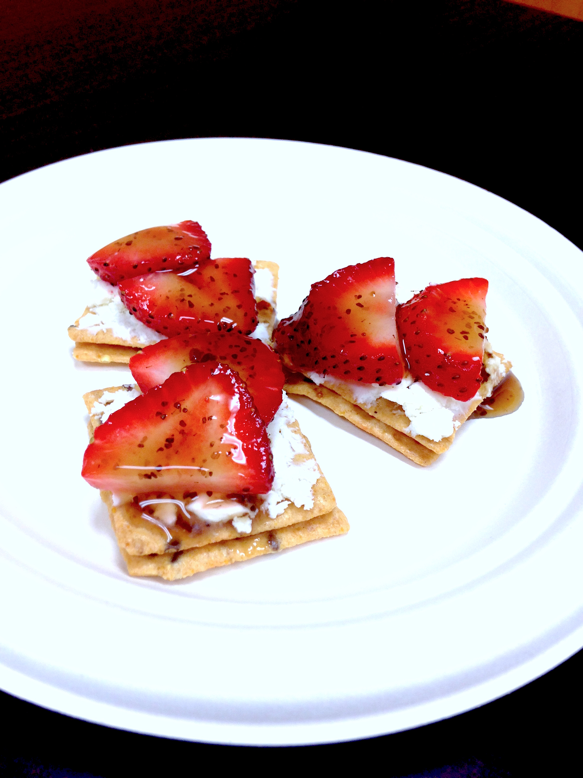 Strawberry & Goat Cheese Crackers