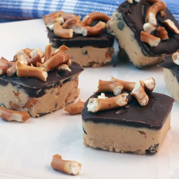 Peanut Butter Pretzel Bars