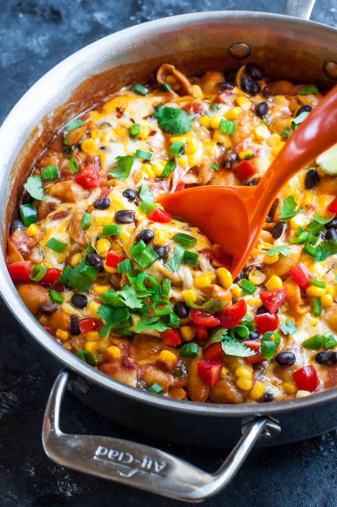 Healthy One-Pot Enchilada Pasta