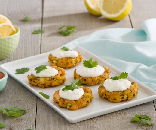 Mini Sriracha Salmon Cakes