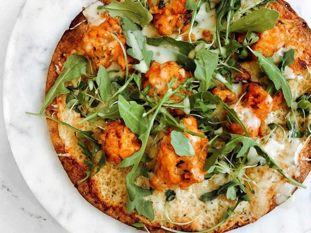 Buffalo Cauliflower Pizza