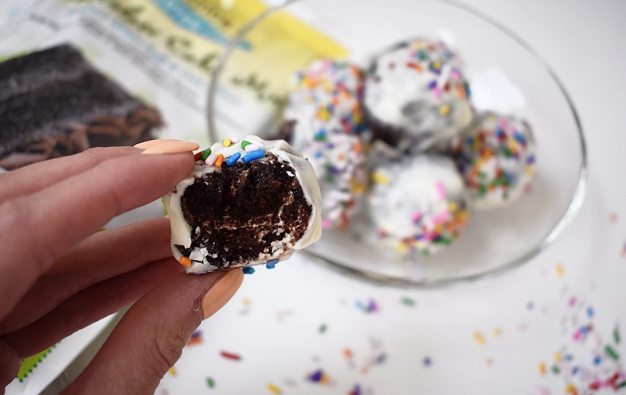 Cake Balls