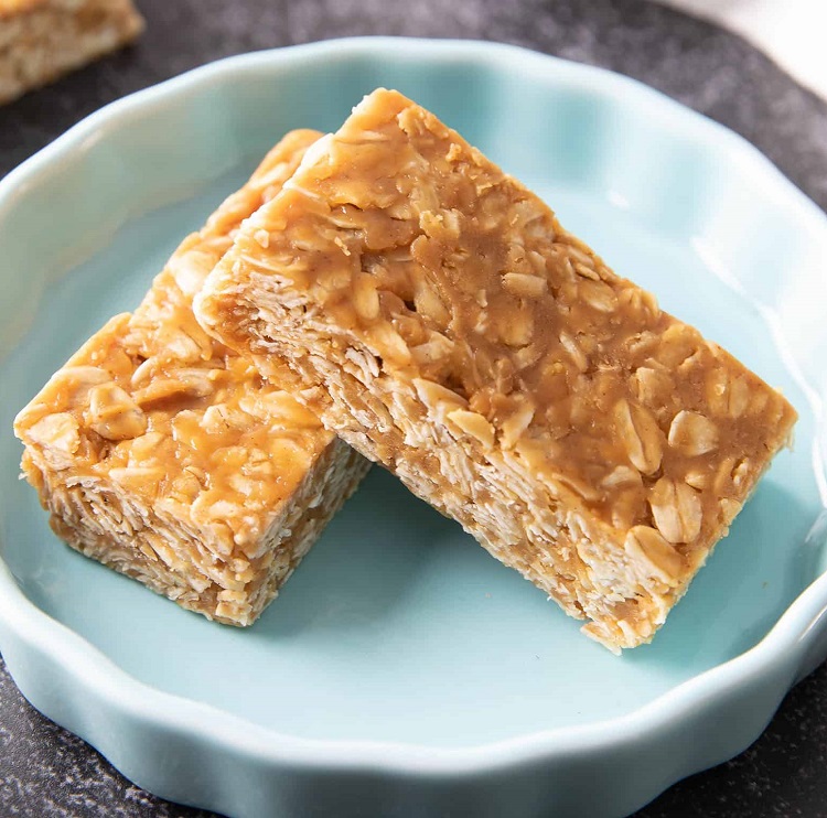 Peanut Butter Coconut Granola Bars