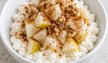 Cottage Cheese, Pear & Cinnamon Bowl